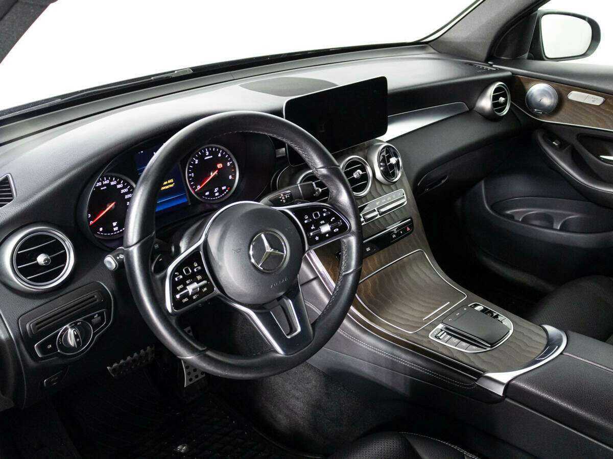 Купить Mercedes-Benz GLC с пробегом. Фото: #10