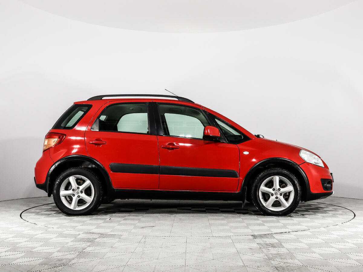 Купить Suzuki SX4 с пробегом. Фото: #3
