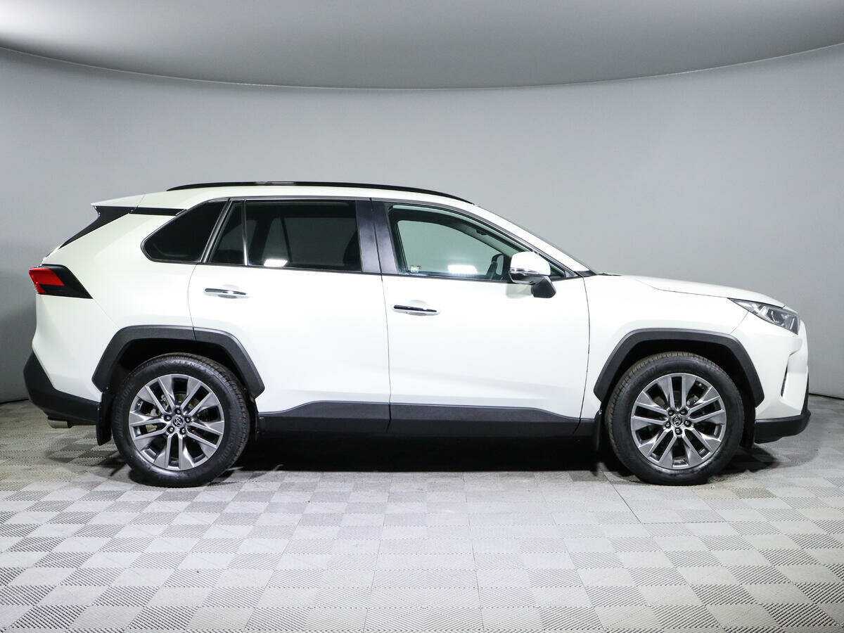 Купить Toyota RAV4 с пробегом. Фото: #3