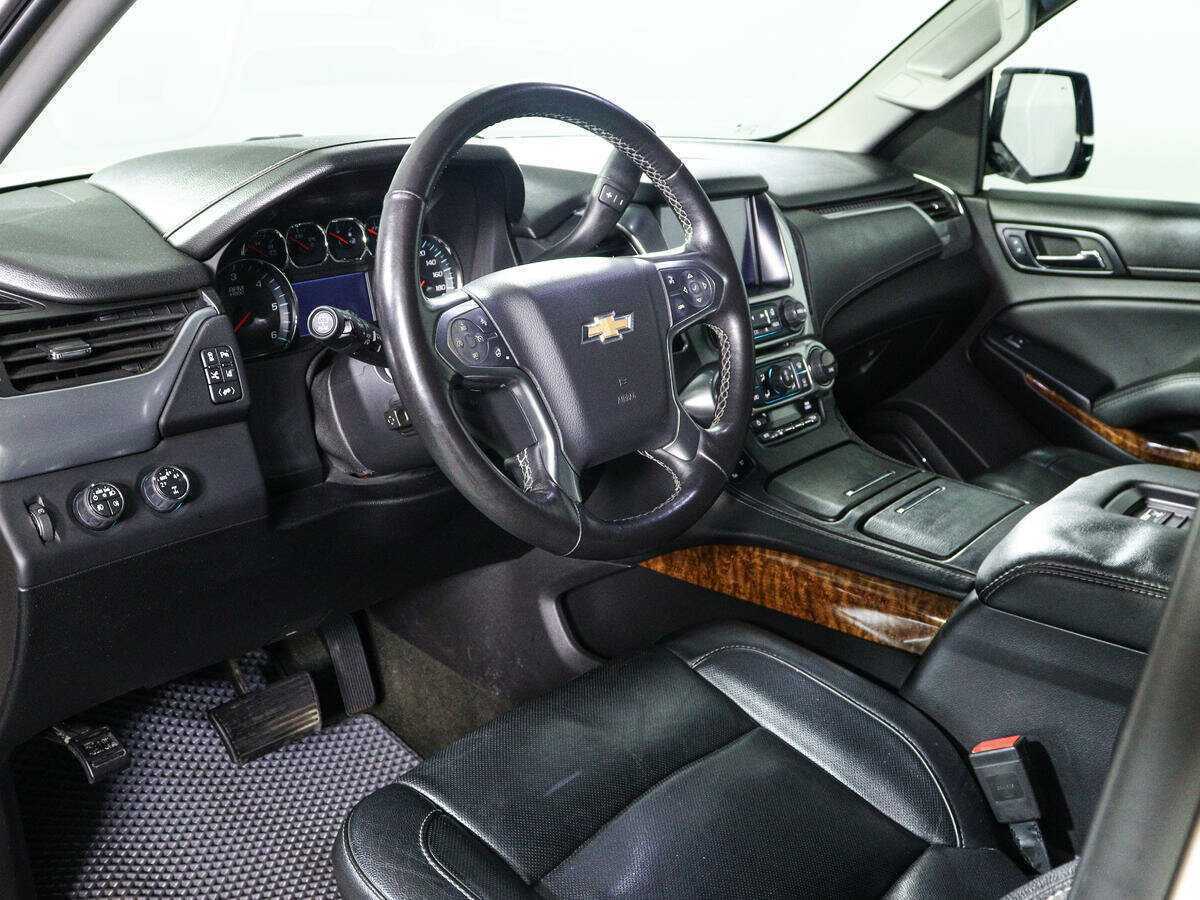 Купить Chevrolet Tahoe с пробегом. Фото: #14