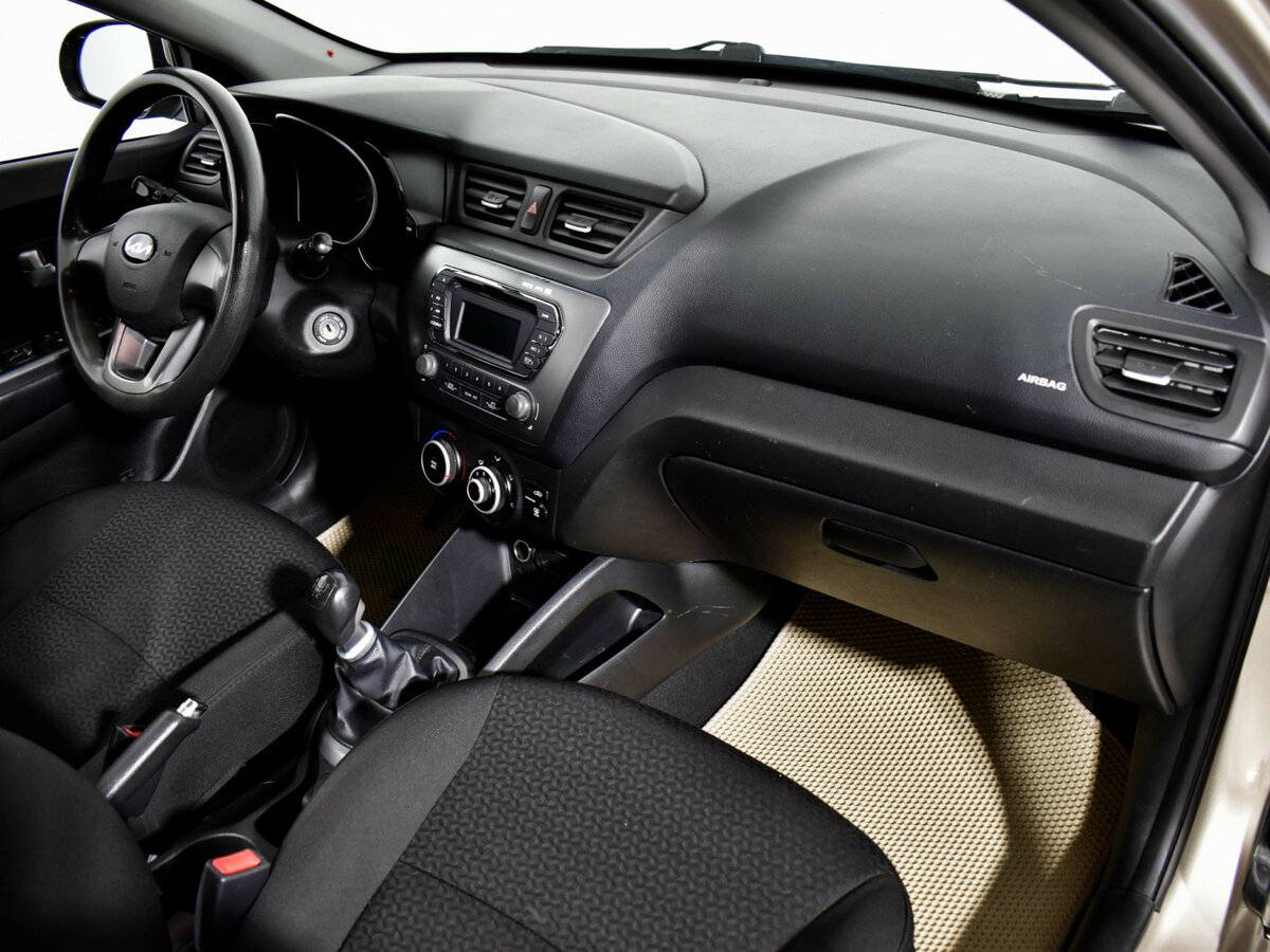 Купить Kia Rio с пробегом. Фото: #11