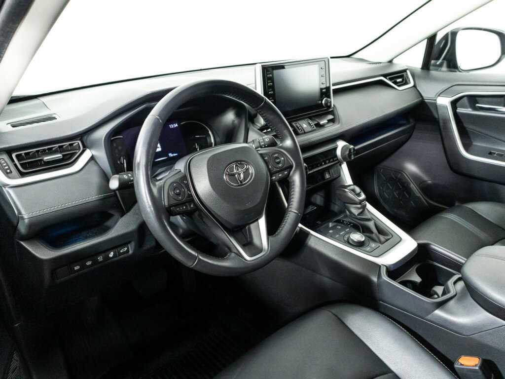 Купить Toyota RAV4 с пробегом. Фото: #10