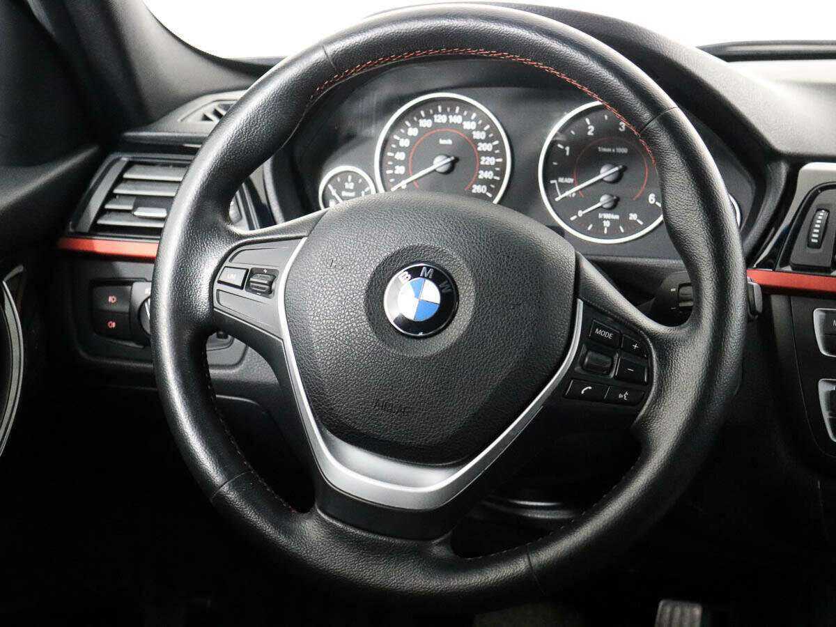 Купить BMW 3 серии с пробегом. Фото: #12