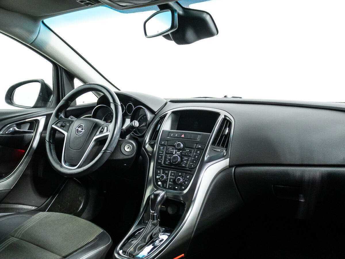 Купить Opel Astra с пробегом. Фото: #8