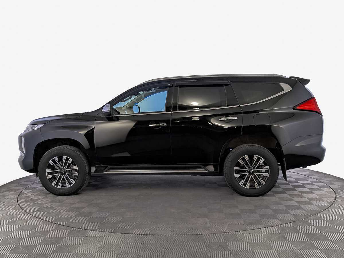 Купить Mitsubishi Montero Sport с пробегом. Фото: #7
