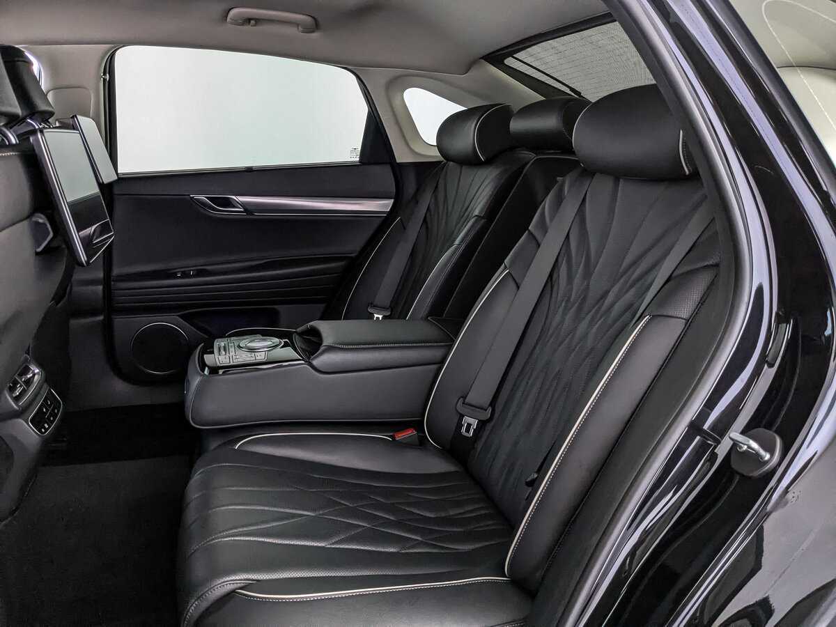 Купить Genesis G80 с пробегом. Фото: #15