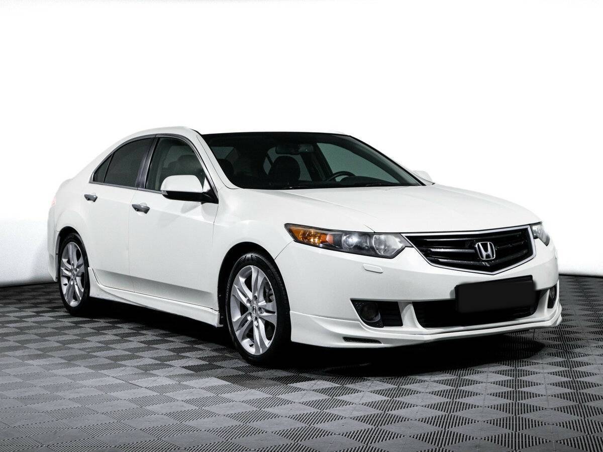 Купить Honda Accord с пробегом. Фото: #2