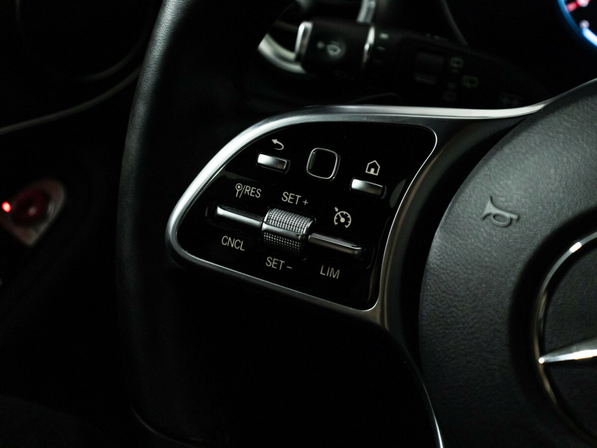 Купить Mercedes-Benz GLC с пробегом. Фото: #16