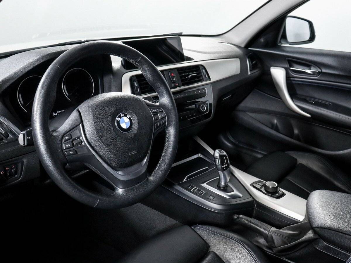 Купить BMW 1 серии с пробегом. Фото: #11