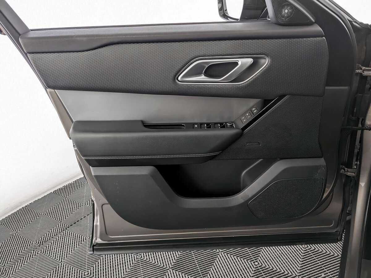 Купить Land Rover Range Rover Velar с пробегом. Фото: #12