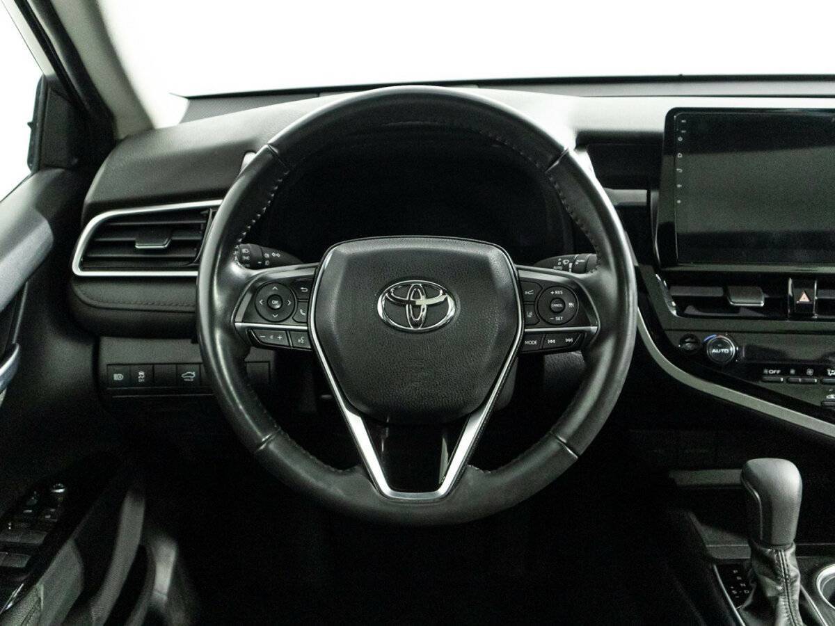 Купить Toyota Camry с пробегом. Фото: #21
