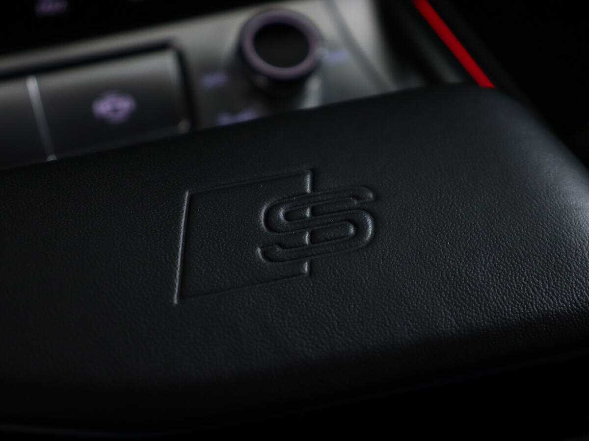Купить Audi e-tron Sportback с пробегом. Фото: #23