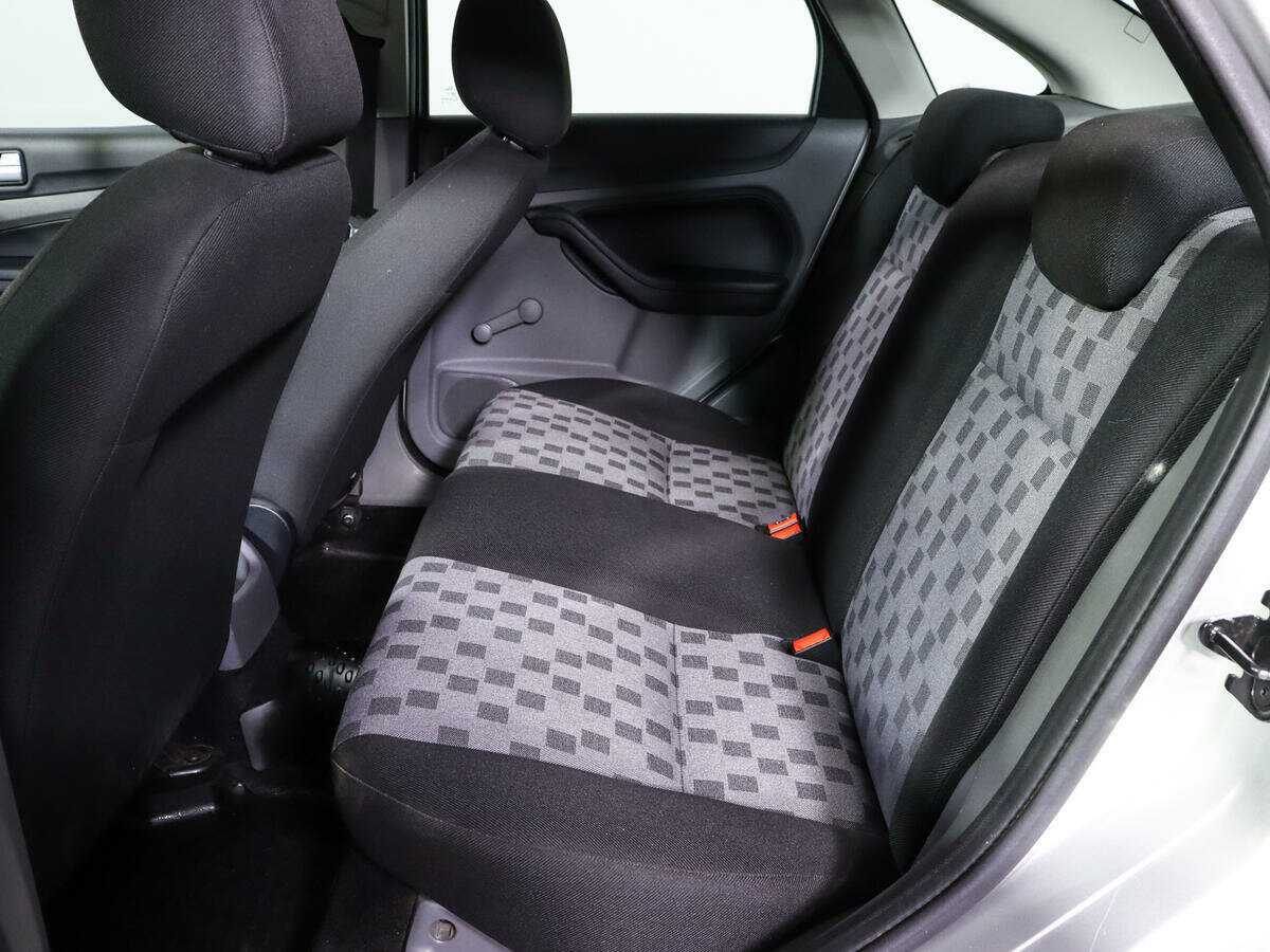Купить Ford Focus с пробегом. Фото: #7