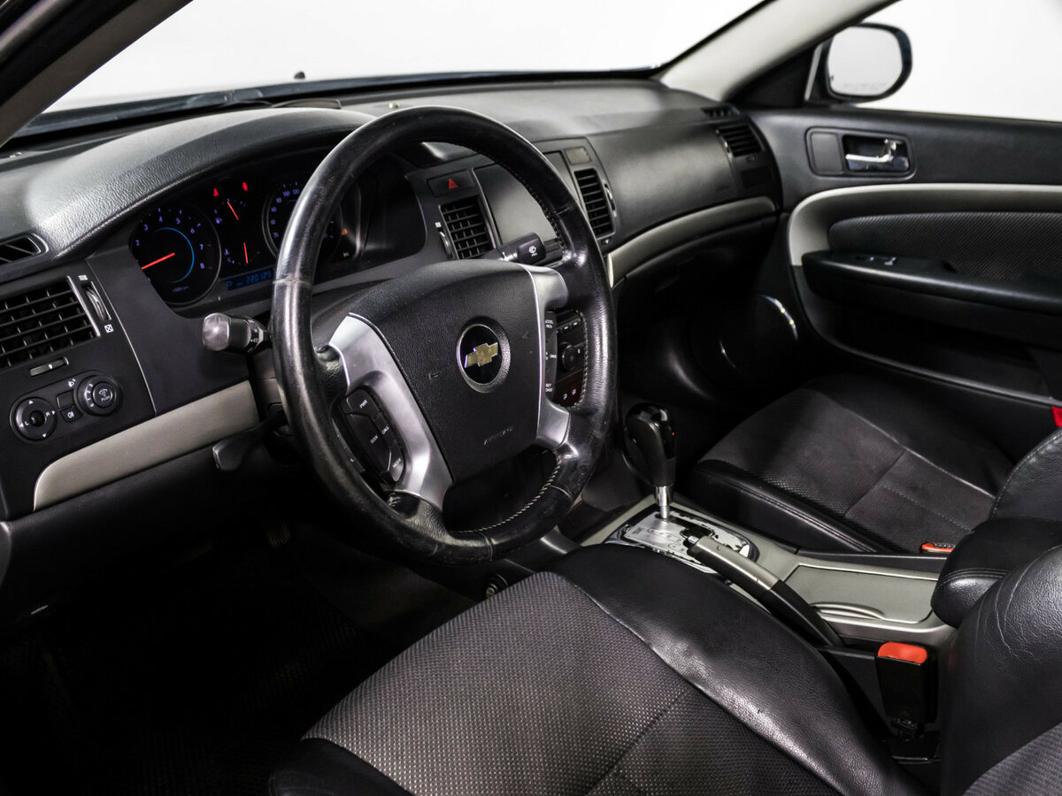 Купить Chevrolet Epica с пробегом. Фото: #11