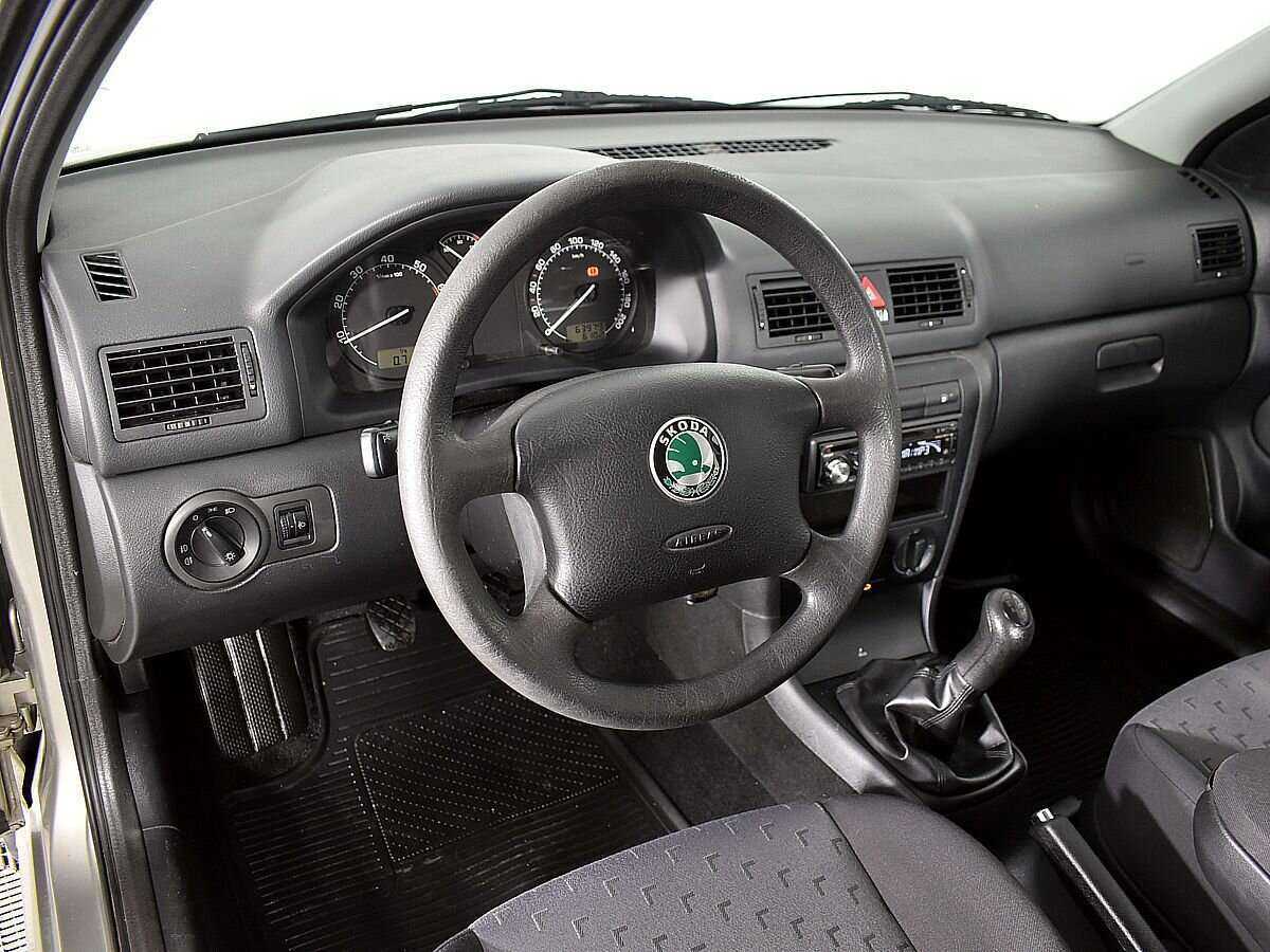 Купить Skoda Octavia с пробегом. Фото: #6