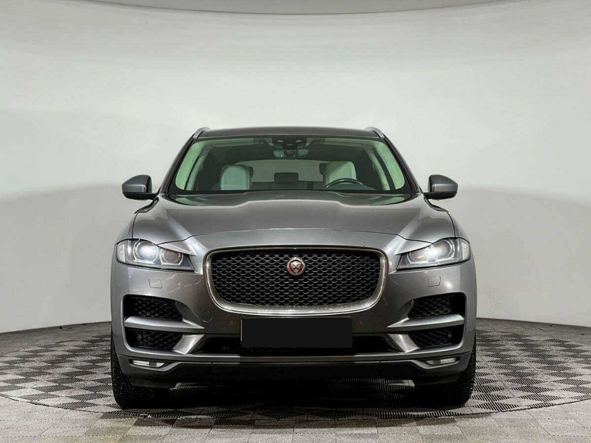 Купить Jaguar F-Pace с пробегом. Фото: #1