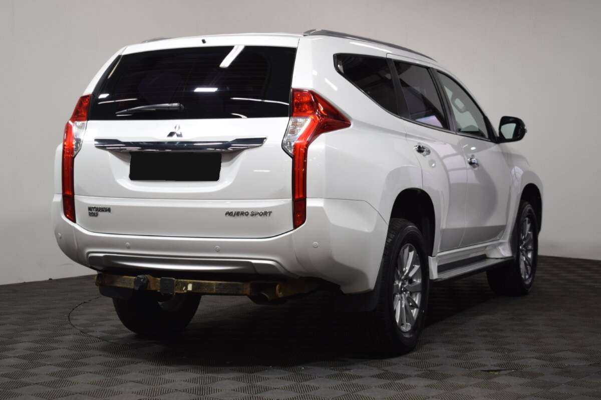 Купить Mitsubishi Pajero Sport с пробегом. Фото: #3
