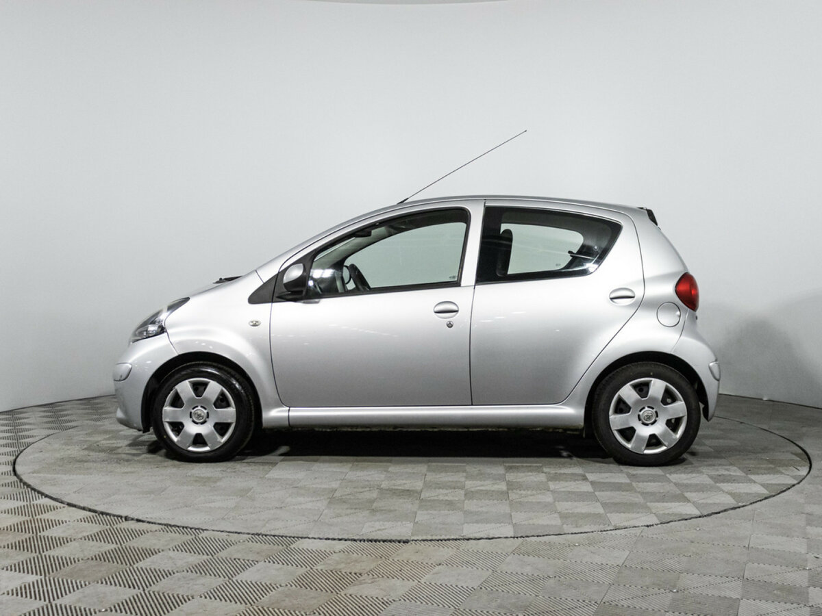 Купить Toyota Aygo с пробегом. Фото: #7