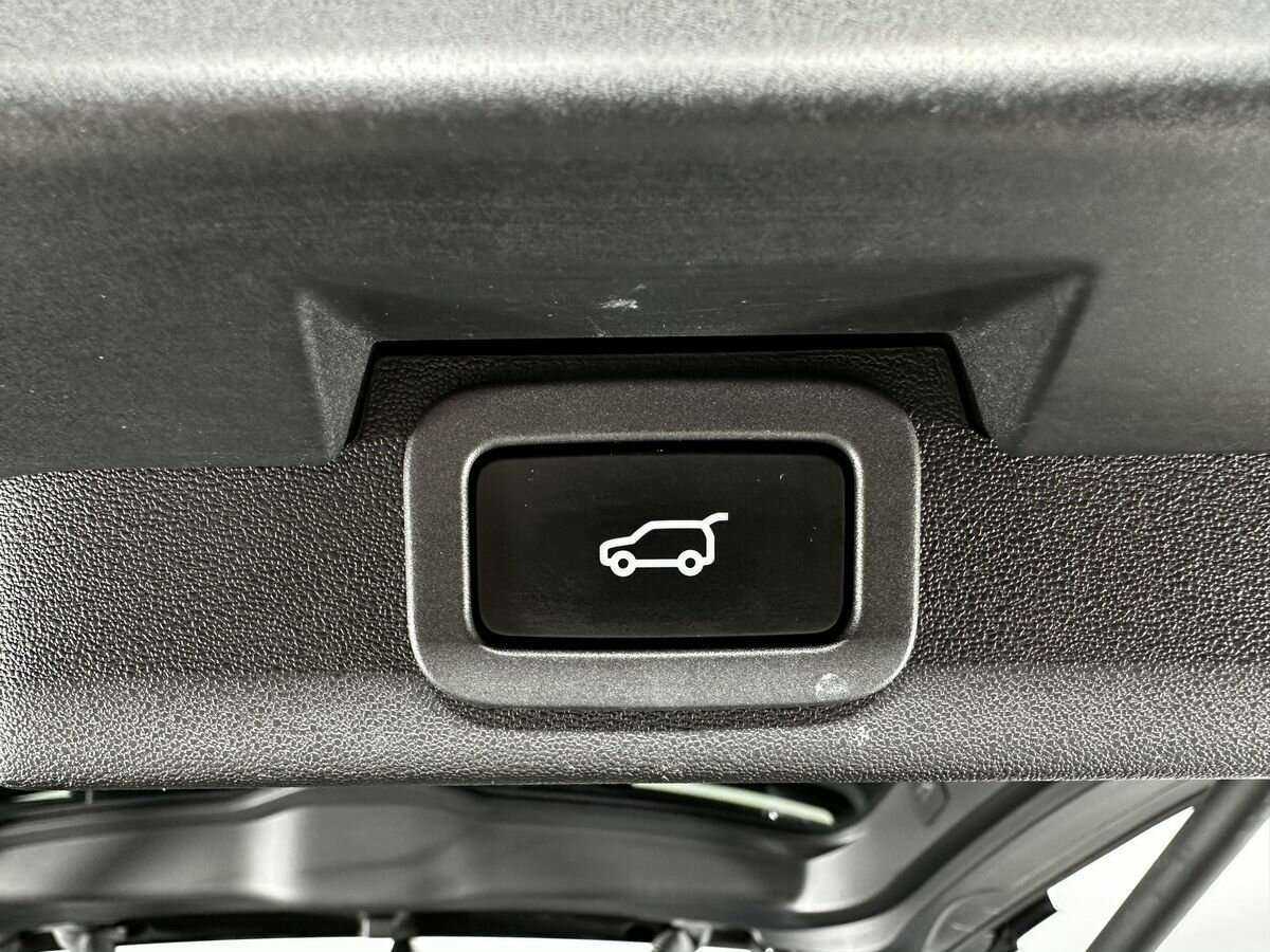 Купить Land Rover Discovery с пробегом. Фото: #17