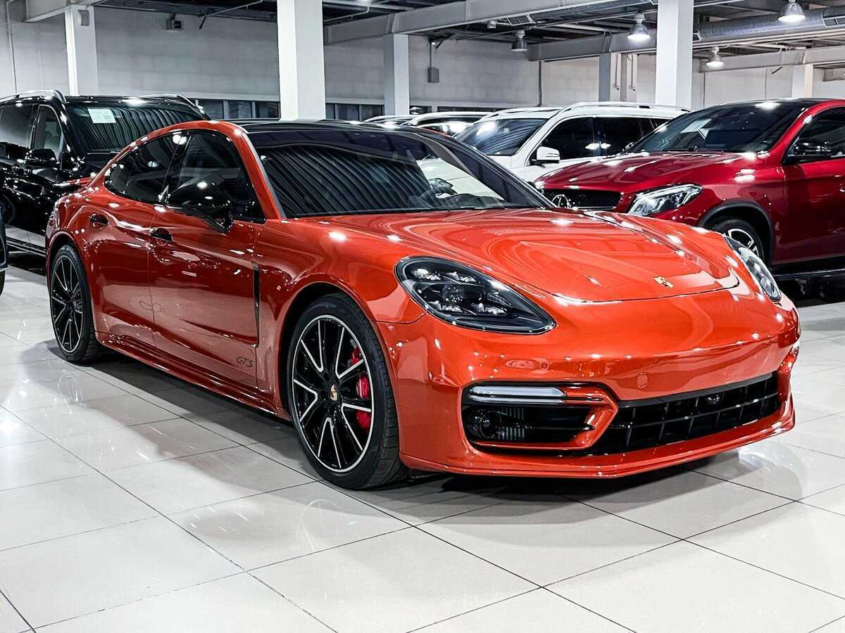 Купить Porsche Panamera с пробегом. Фото: #2