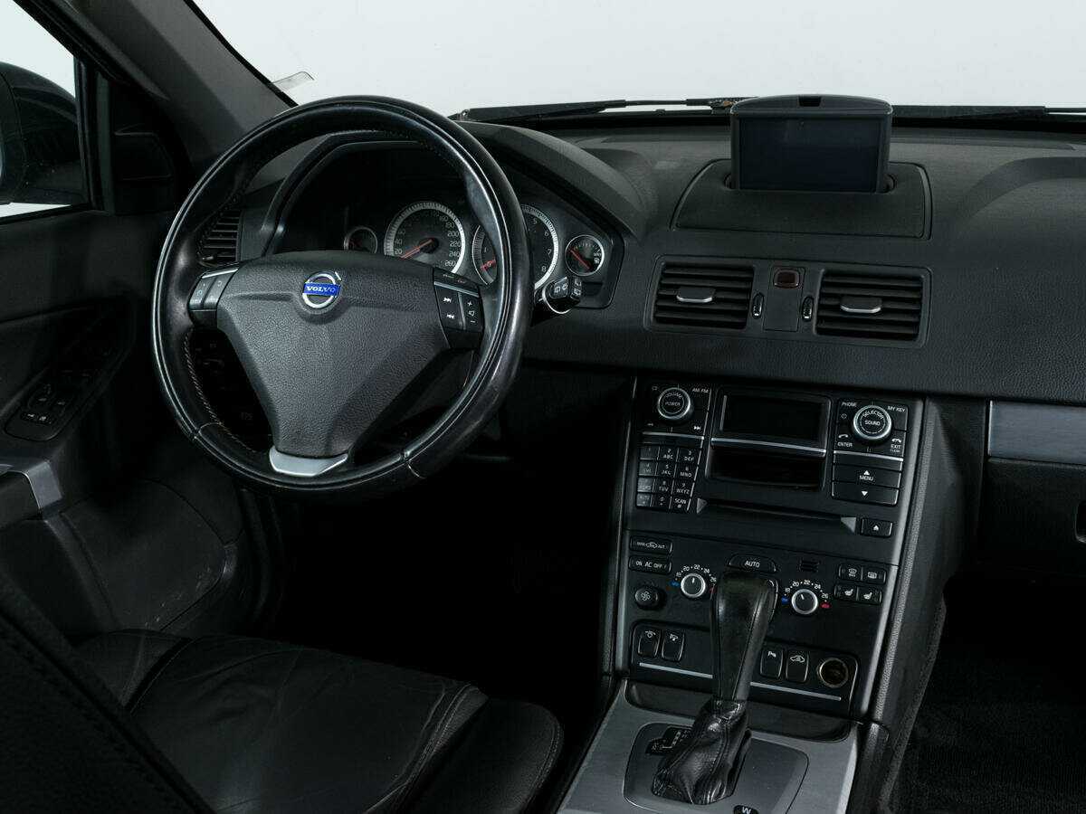 Купить Volvo XC90 с пробегом. Фото: #10