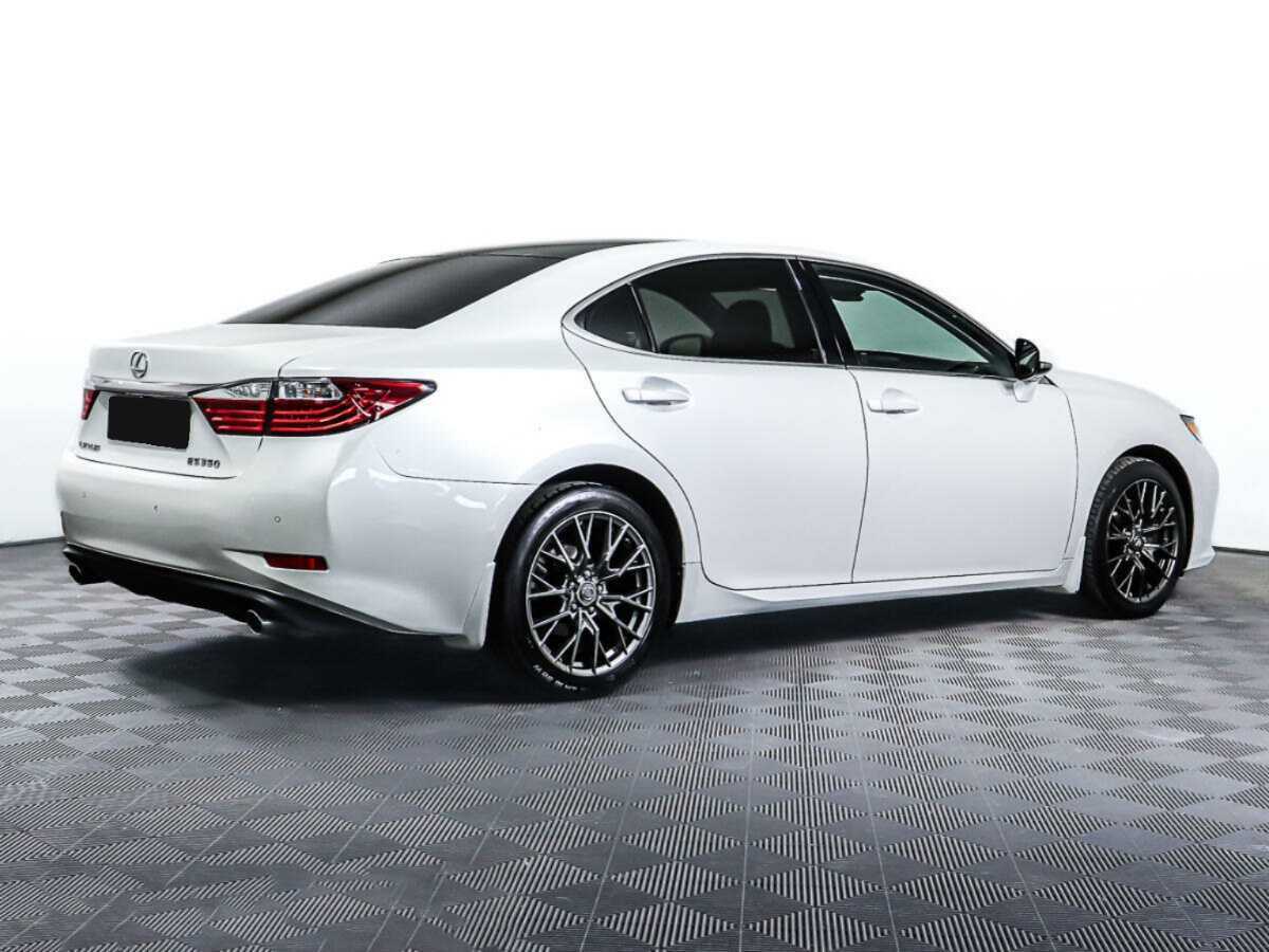 Купить Lexus ES с пробегом. Фото: #4