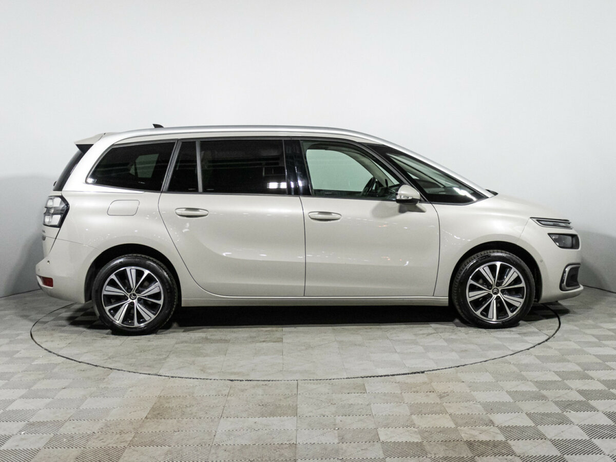 Купить Citroen C4 SpaceTourer с пробегом. Фото: #3