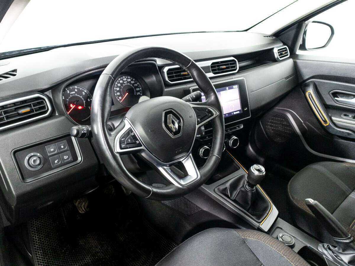 Купить Renault Duster с пробегом. Фото: #10