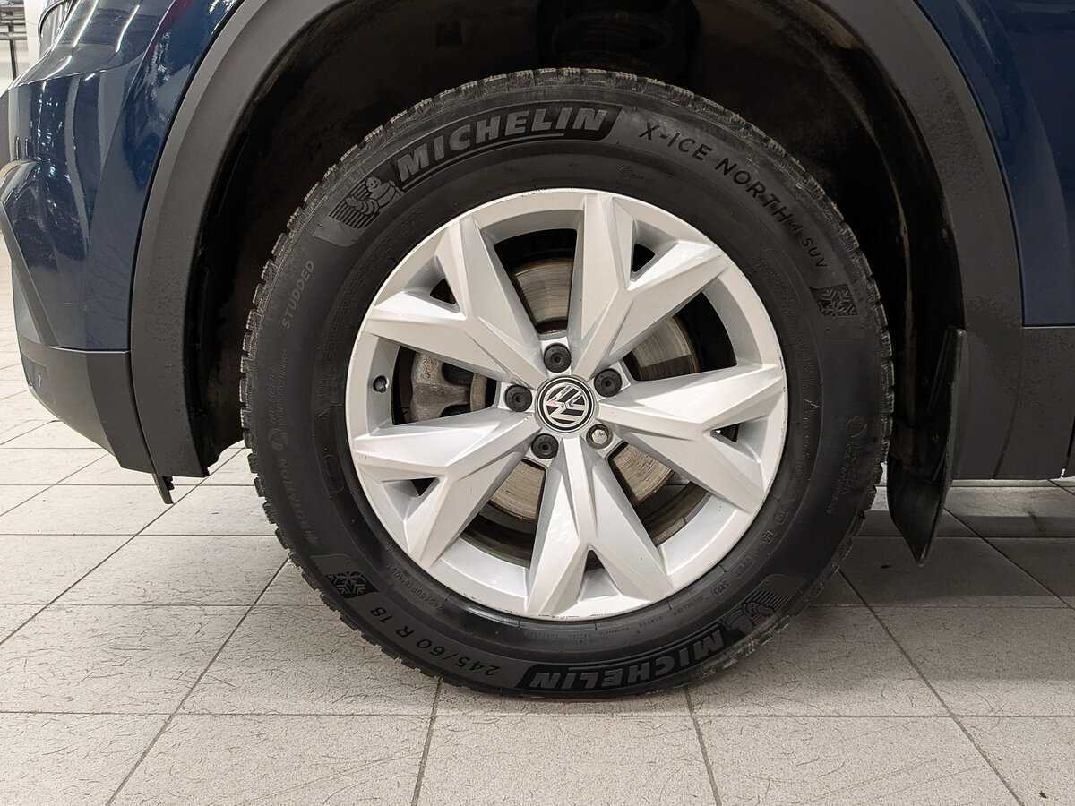 Купить Volkswagen Teramont с пробегом. Фото: #11