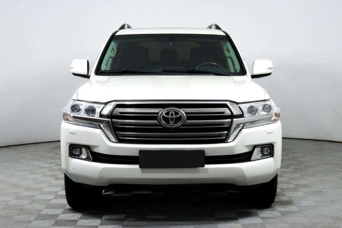Купить Toyota Land Cruiser с пробегом. Фото: #1