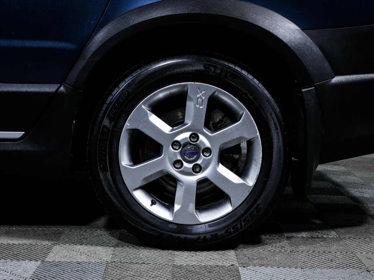 Купить Volvo XC70 с пробегом. Фото: #11