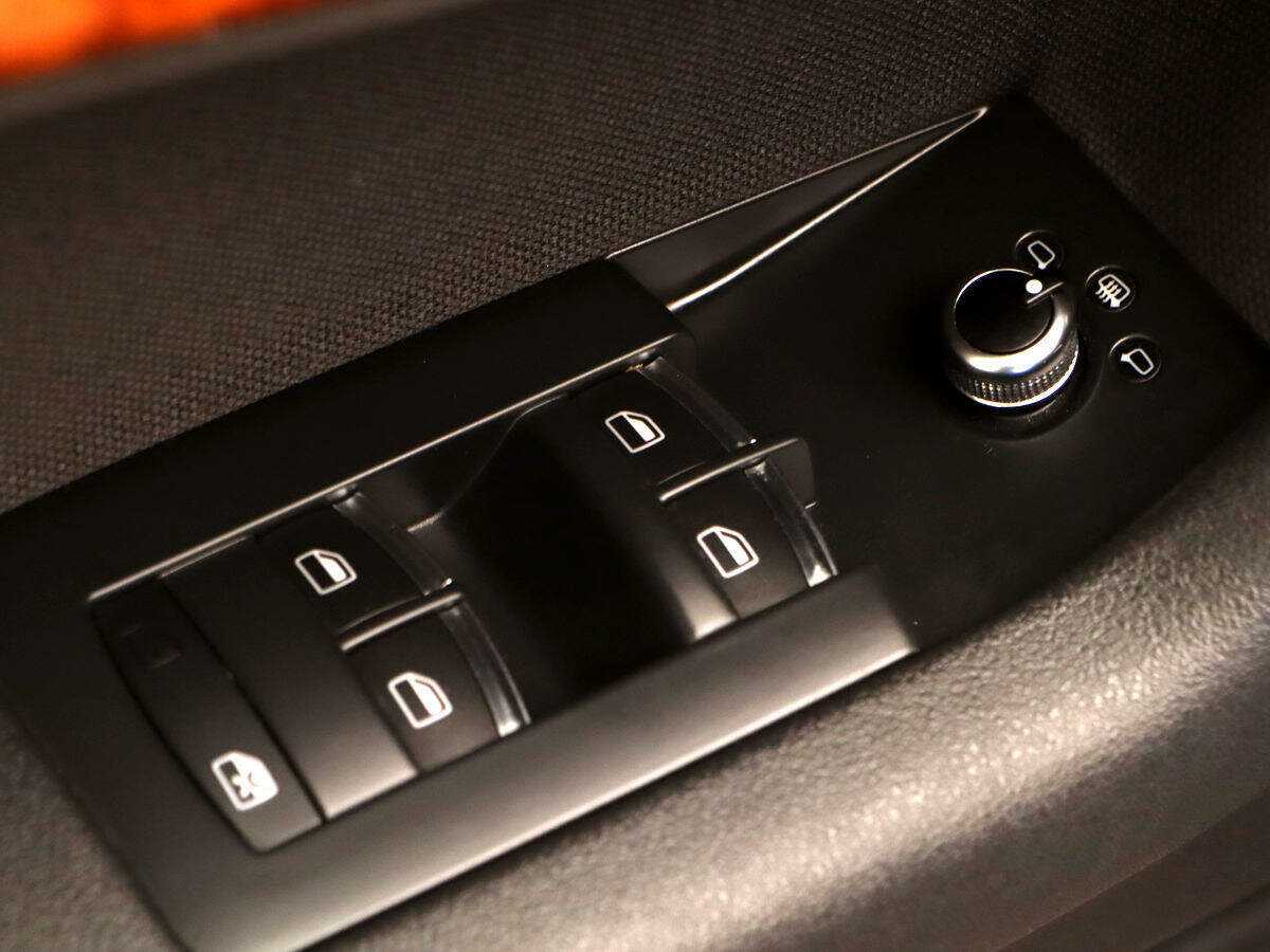 Купить Audi A3 с пробегом. Фото: #10