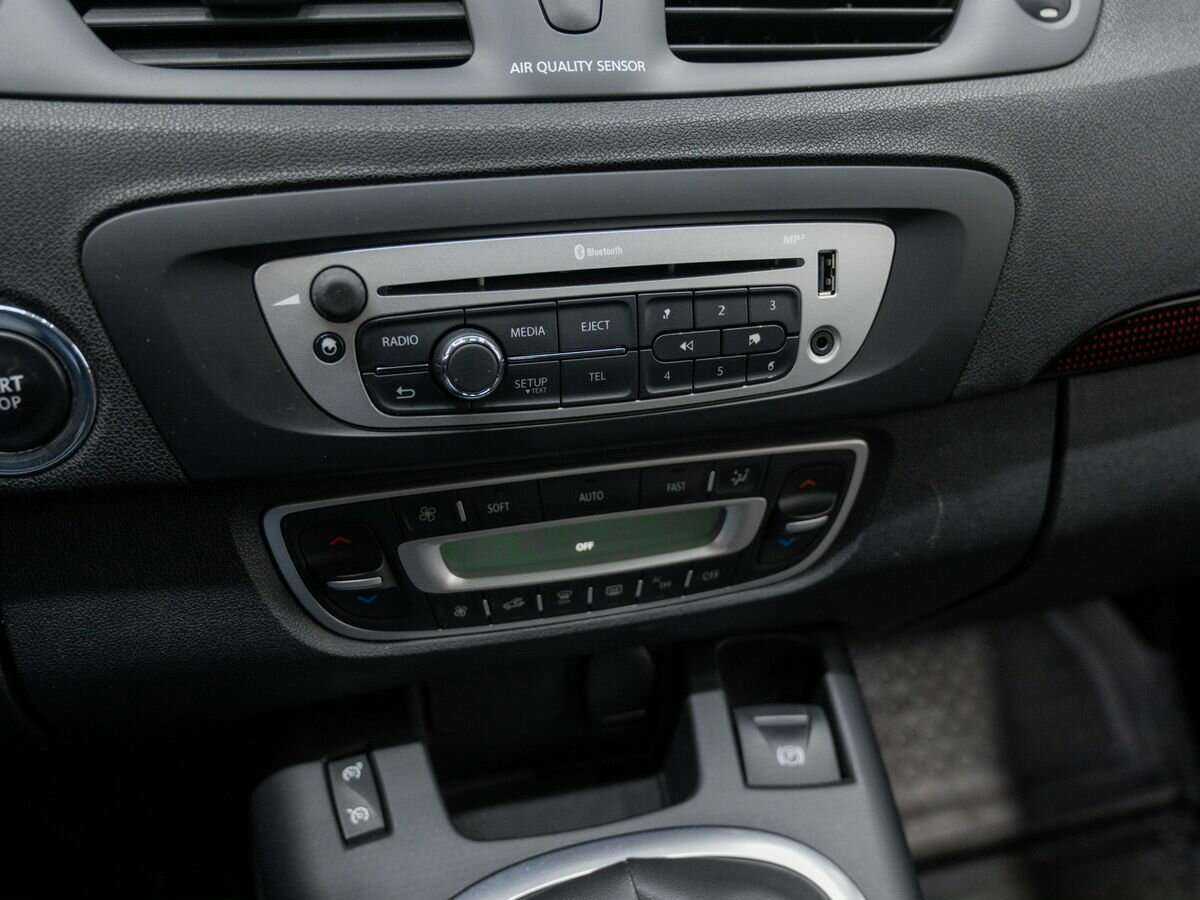Купить Renault Scenic с пробегом. Фото: #16