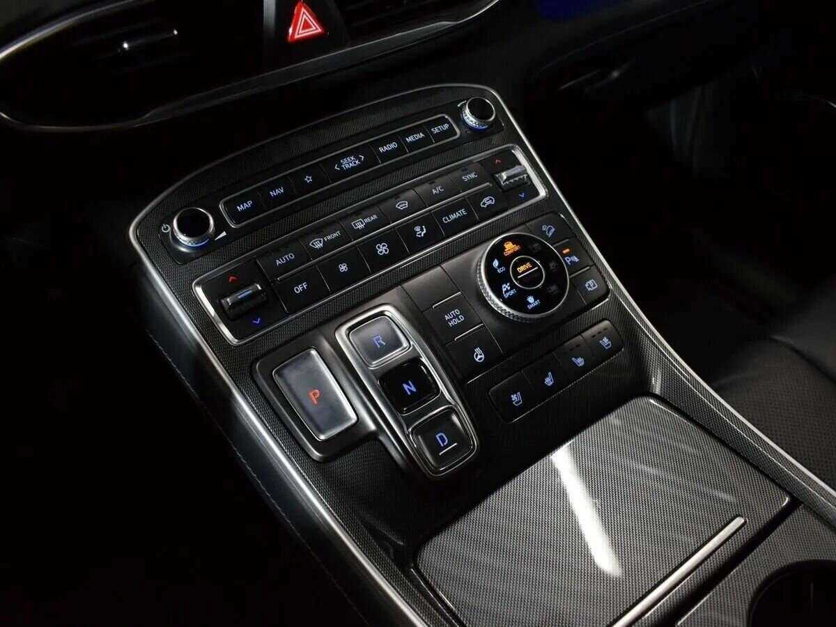 Купить Hyundai Santa Fe с пробегом. Фото: #19