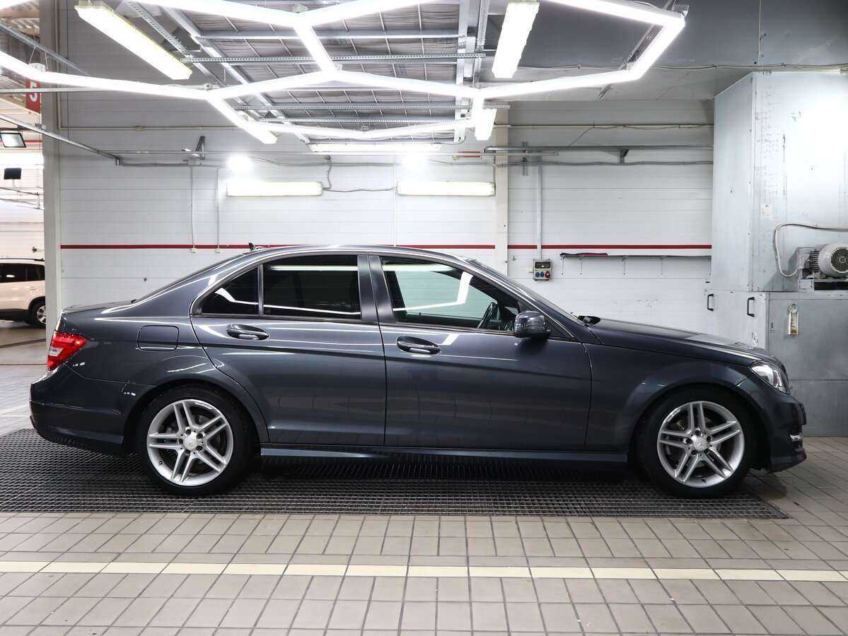 Купить Mercedes-Benz C-Класс с пробегом. Фото: #11