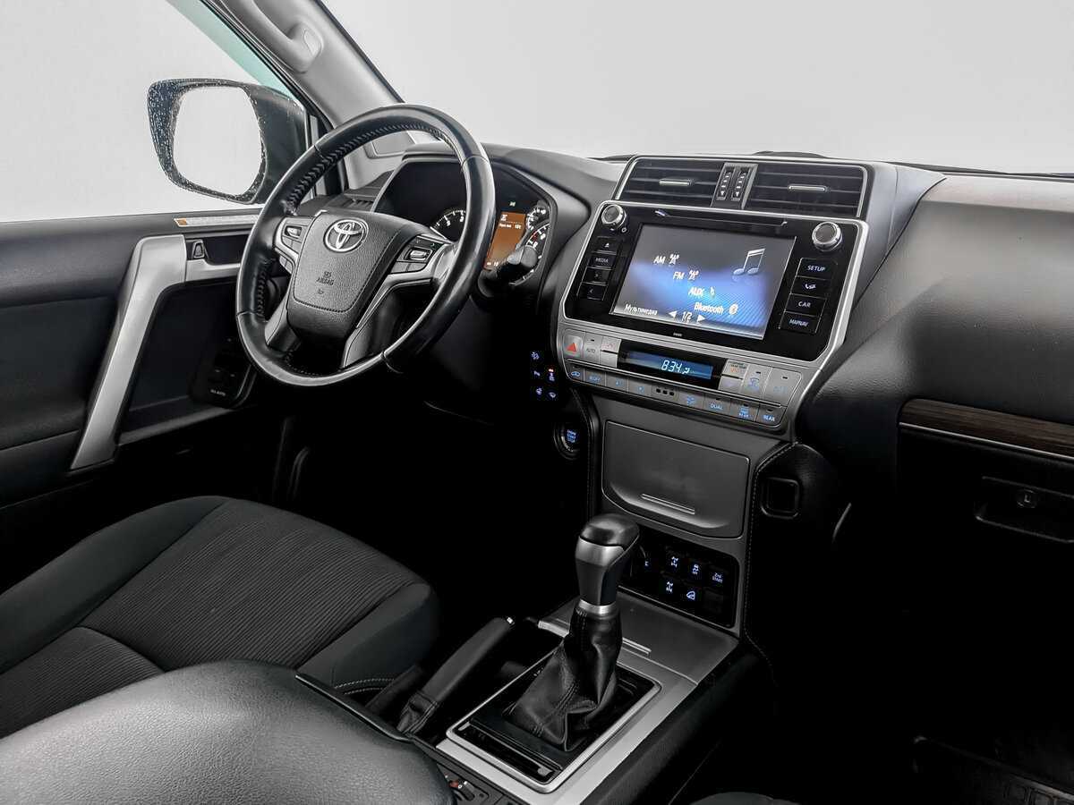 Купить Toyota Land Cruiser Prado с пробегом. Фото: #23
