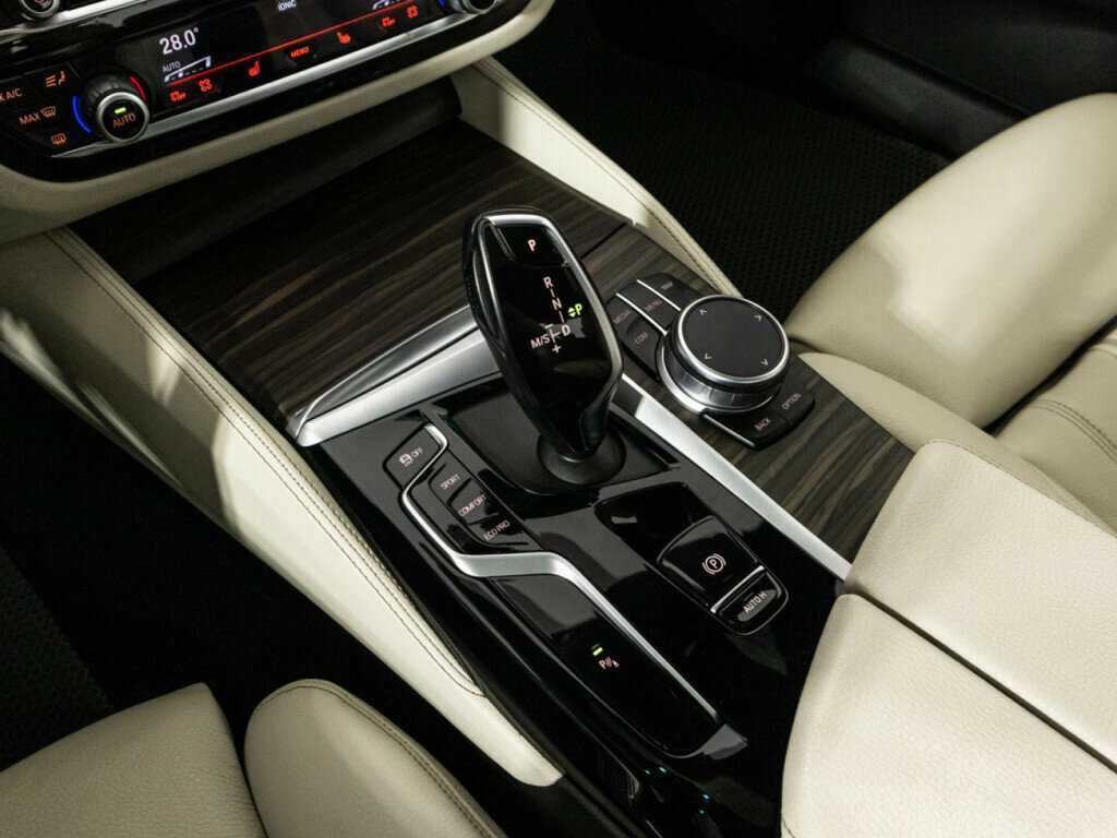 Купить BMW 5 серии с пробегом. Фото: #18