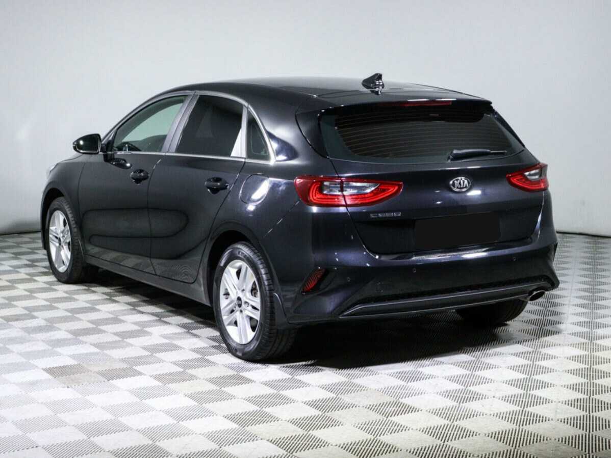 Купить Kia Ceed с пробегом. Фото: #5