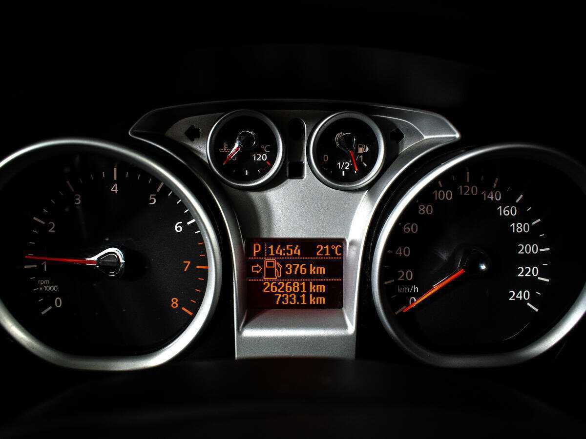 Купить Ford Focus с пробегом. Фото: #9
