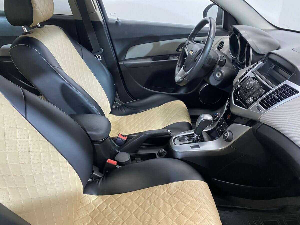 Купить Chevrolet Cruze с пробегом. Фото: #9
