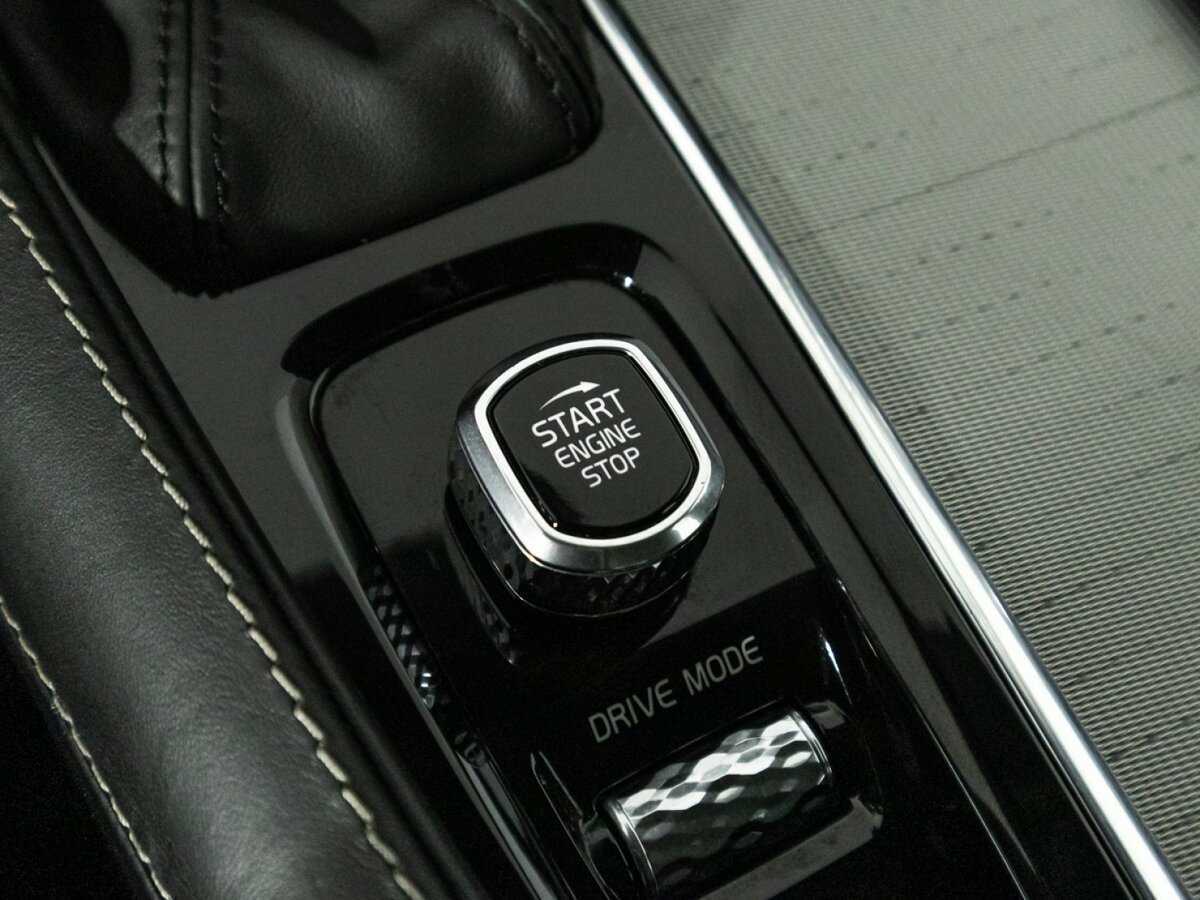 Купить Volvo XC90 с пробегом. Фото: #21