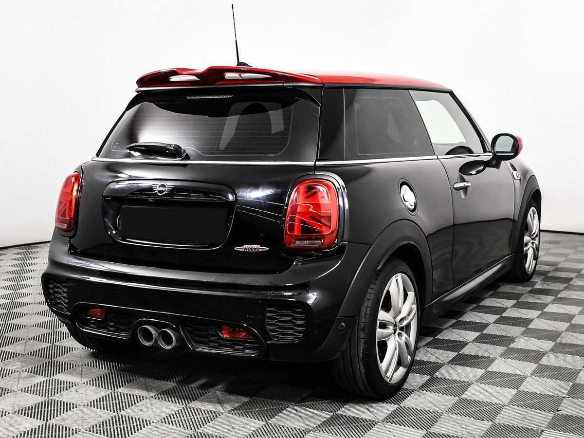 Купить Mini Hatch с пробегом. Фото: #4