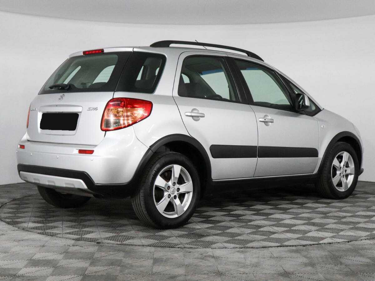 Купить Suzuki SX4 с пробегом. Фото: #4