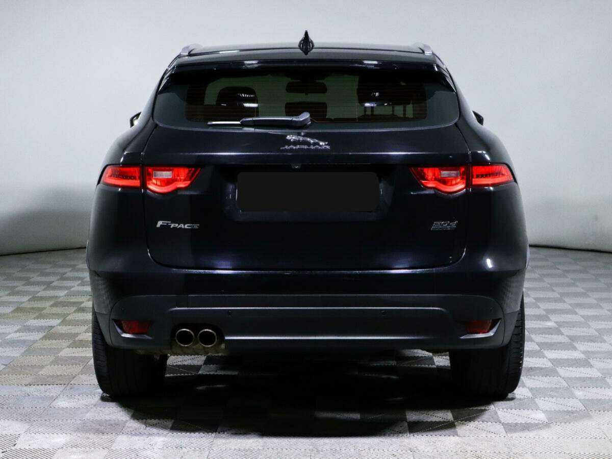 Купить Jaguar F-Pace с пробегом. Фото: #4