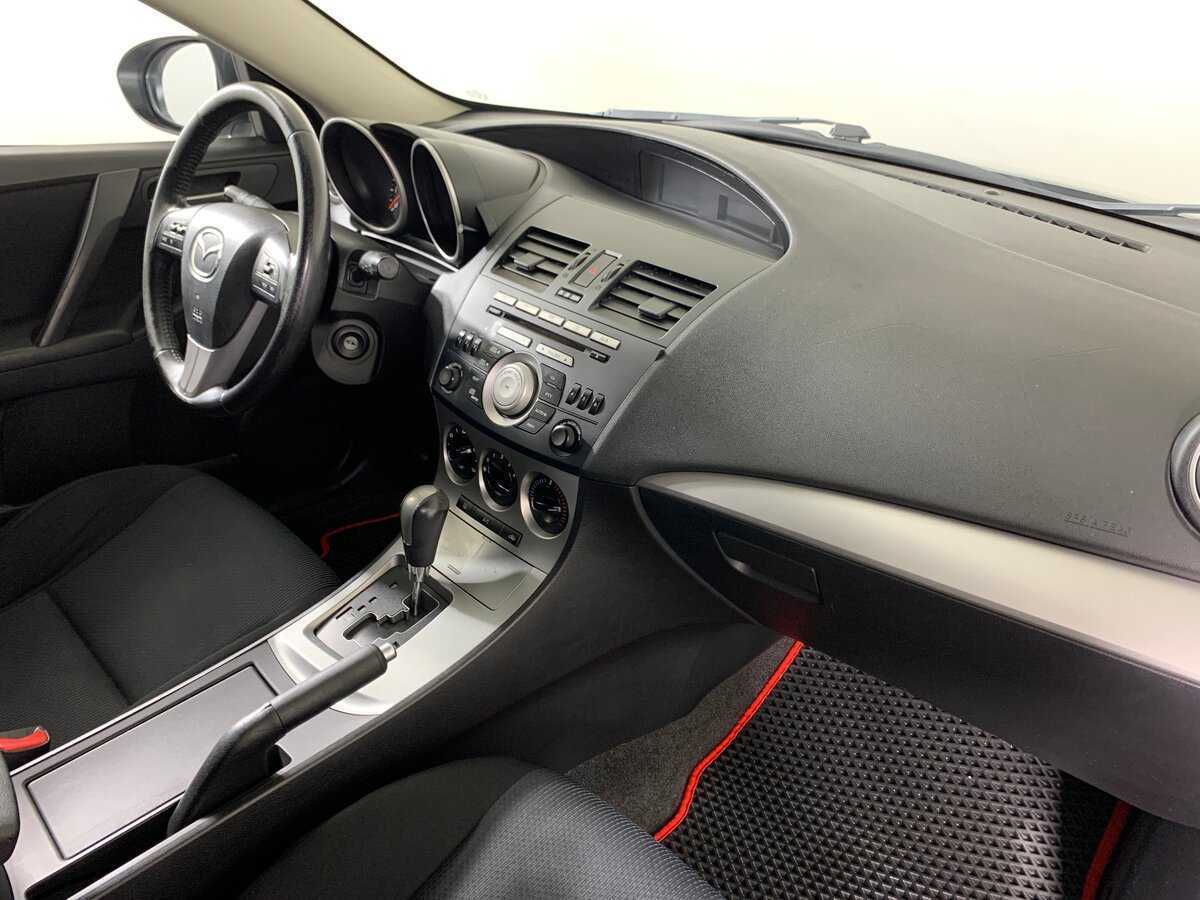 Купить Mazda 3 с пробегом. Фото: #13