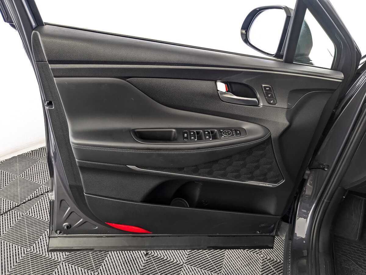 Купить Hyundai Santa Fe с пробегом. Фото: #14