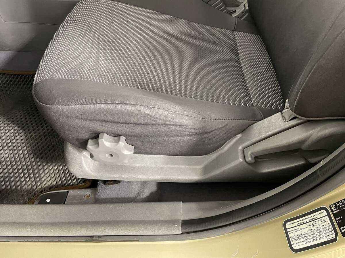 Купить Kia Rio с пробегом. Фото: #9