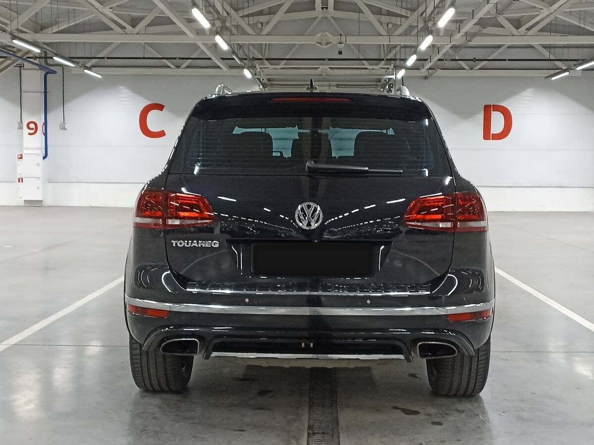 Купить Volkswagen Touareg с пробегом. Фото: #5