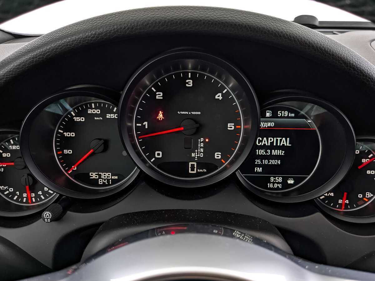 Купить Porsche Cayenne с пробегом. Фото: #13