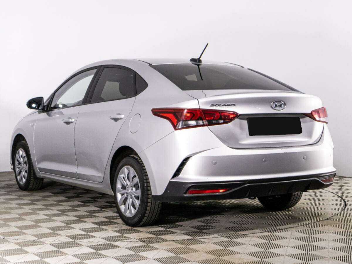 Купить Hyundai Solaris с пробегом. Фото: #6